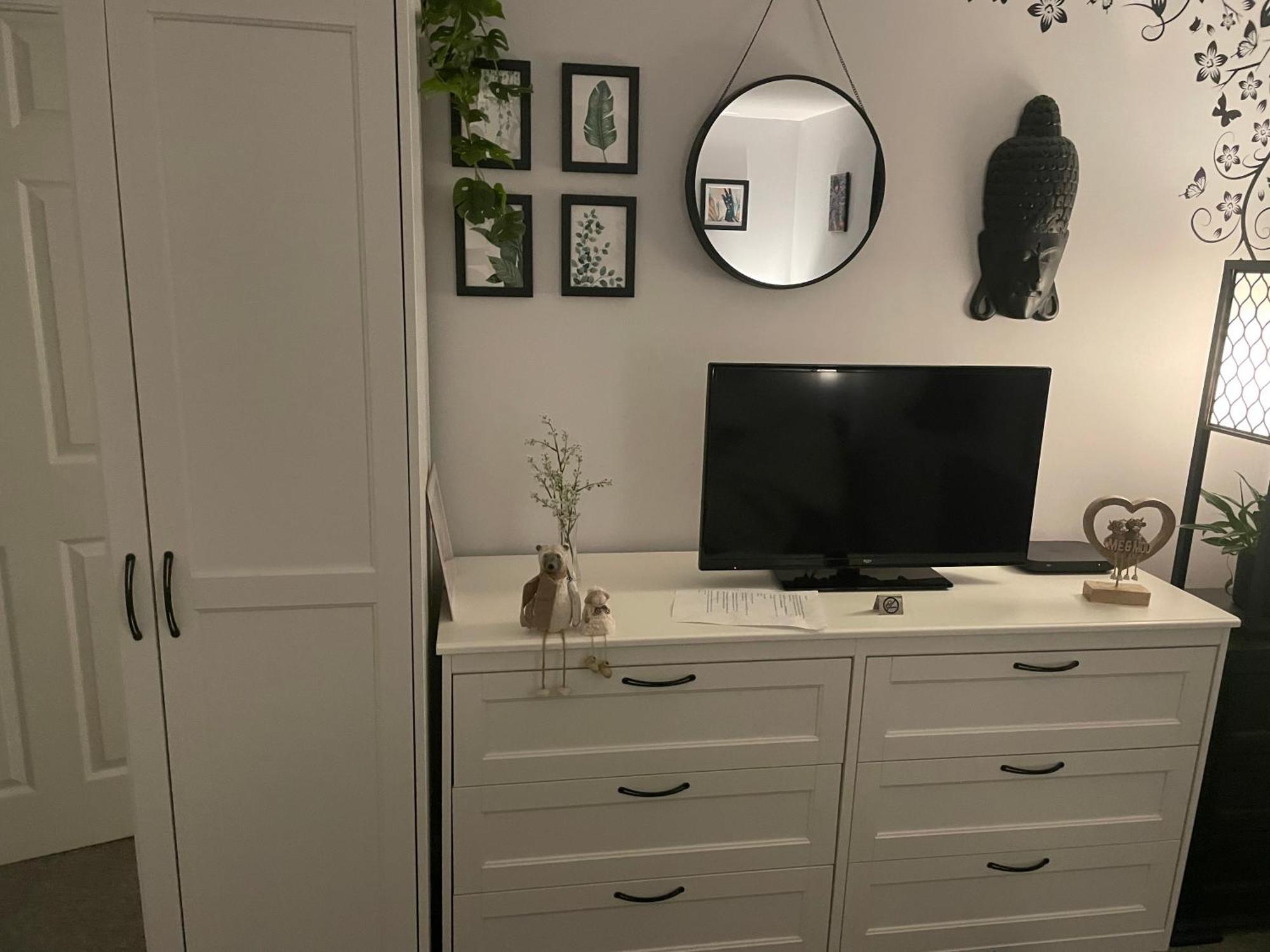 Cosy Home From Home With Private Bathroom - Free Parking คาร์ดิฟฟ์ ภายนอก รูปภาพ